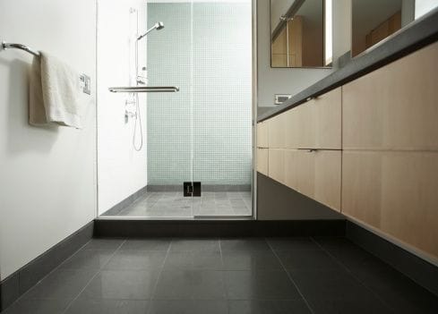 8 Bathroom Renovation Tips & Ideas